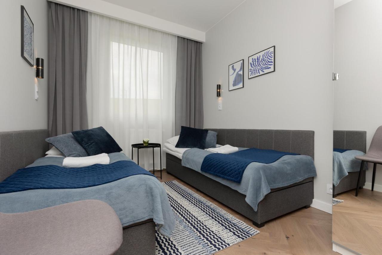 Stunning Family Apartment Ursynow With Parking & Balcony By Noclegi Renters Varsóvia Exterior foto
